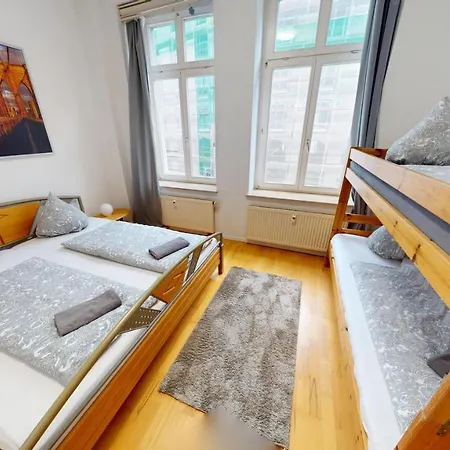 Zentrales Loft Mitten In *